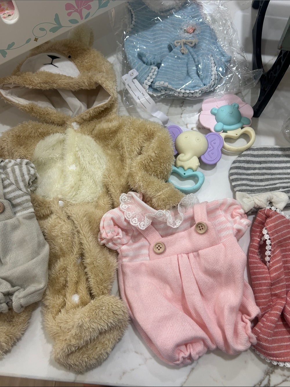 RebornBaby Doll with American girl desk, clothes and White Cradle - Picture 5 of 8